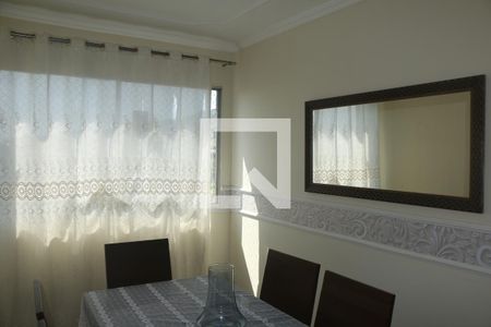 Sala de apartamento para alugar com 2 quartos, 65m² em Caonze, Nova Iguaçu