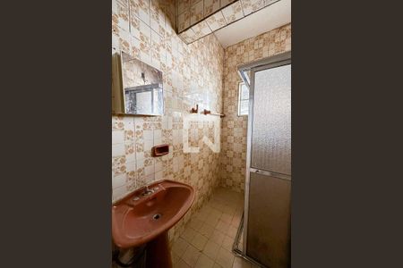 Banheiro de casa à venda com 3 quartos, 230m² em Vila Palmeiras, São Paulo