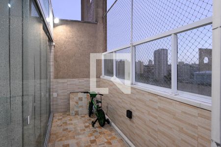 Apartamento à venda com 159m², 2 quartos e 2 vagasCobertura