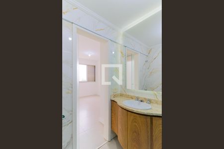 Apartamento para alugar com 74m², 3 quartos e 2 vagas Apartamento para alugar com 74m², 3 quartos e 2 vagasBanheiro da Suíte