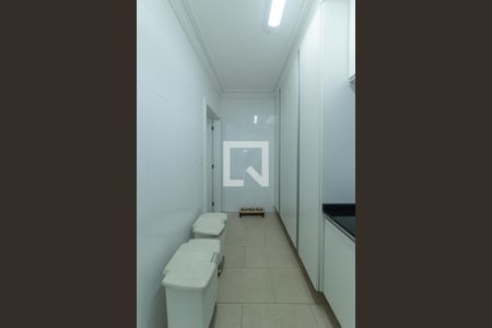 Casa à venda com 360m², 3 quartos e 4 vagasLavanderia