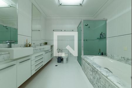 Casa à venda com 360m², 3 quartos e 4 vagasBanheiro da Suíte 3