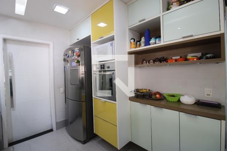 Casa de condomínio à venda com 800m², 5 quartos e 8 vagasCozinha