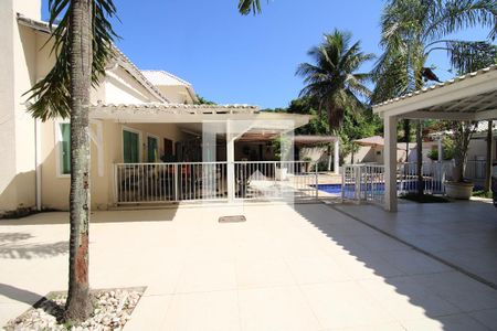 Casa de condomínio à venda com 800m², 5 quartos e 8 vagasÁrea Externa da casa