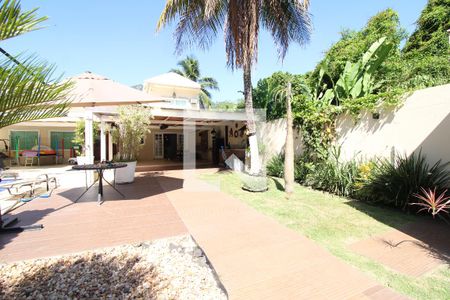 Casa de condomínio à venda com 800m², 5 quartos e 8 vagasÁrea Externa da casa