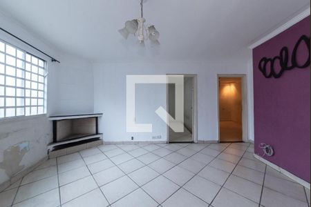Sala de casa para alugar com 2 quartos, 140m² em Jardim Maria Estela, São Paulo