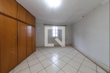 Casa para alugar com 140m², 2 quartos e 1 vagaQuarto 1
