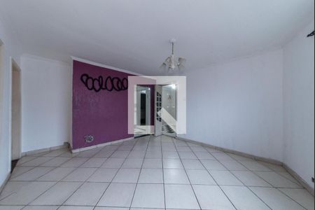 Sala de casa para alugar com 2 quartos, 140m² em Jardim Maria Estela, São Paulo