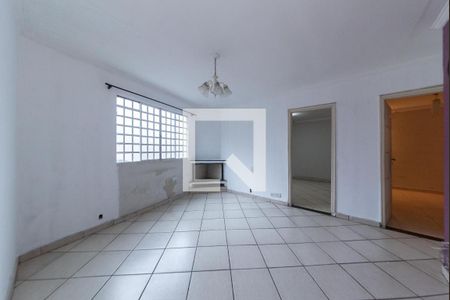 Sala de casa para alugar com 2 quartos, 140m² em Jardim Maria Estela, São Paulo
