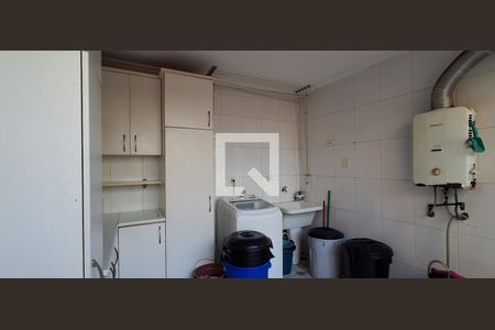 Casa à venda com 192m², 2 quartos e 2 vagasÁrea de Serviço