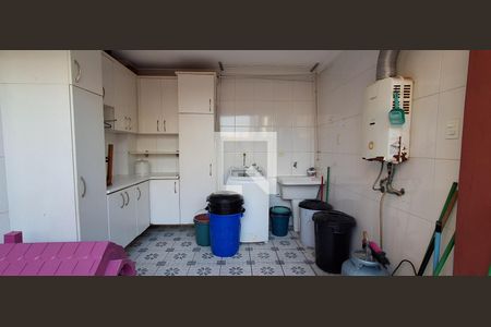 Casa à venda com 192m², 2 quartos e 2 vagasÁrea de Serviço