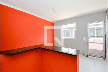 Sala de casa para alugar com 2 quartos, 47m² em Vila Nova Bonsucesso, Guarulhos