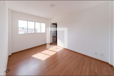 Sala de apartamento para alugar com 2 quartos, 51m² em João Pinheiro, Belo Horizonte