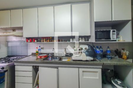 Apartamento à venda com 135m², 4 quartos e 4 vagascozinha