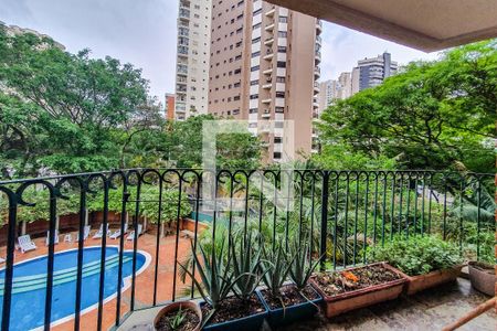 Apartamento à venda com 135m², 4 quartos e 4 vagasvaranda