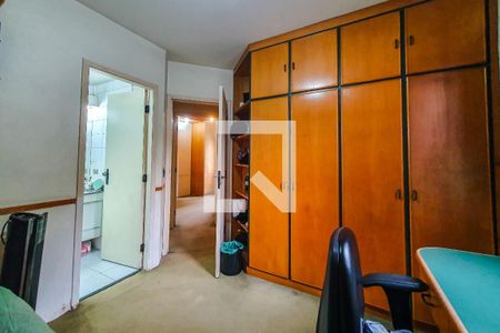 Apartamento à venda com 135m², 4 quartos e 4 vagasquarto 3 suite