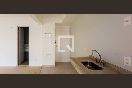Cozinha de apartamento para alugar com 3 quartos, 105m² em Vila Anastácio, São Paulo