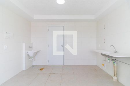 Apartamento à venda com 33m², 1 quarto e sem vaga Apartamento à venda com 33m², 1 quarto e sem vagaCozinha e Área de Serviço