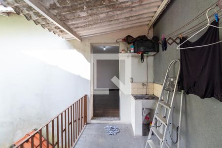Casa para alugar com 110m², 2 quartos e 1 vagaÁrea de Serviço