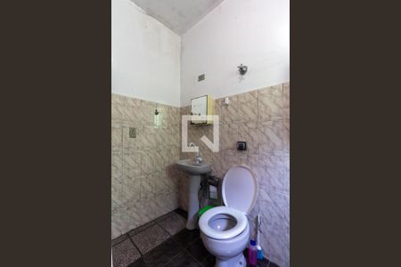 Casa para alugar com 110m², 2 quartos e 1 vagaBanheiro