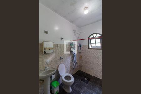 Casa para alugar com 110m², 2 quartos e 1 vagaBanheiro