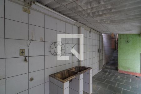 Casa à venda com 200m², 3 quartos e 2 vagas Casa à venda com 200m², 3 quartos e 2 vagasÁrea de Serviço