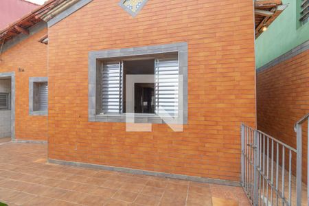 Casa à venda com 200m², 3 quartos e 2 vagas Casa à venda com 200m², 3 quartos e 2 vagasÁrea comum