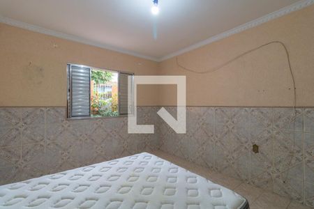 Casa à venda com 200m², 3 quartos e 2 vagas Casa à venda com 200m², 3 quartos e 2 vagasQuarto 2
