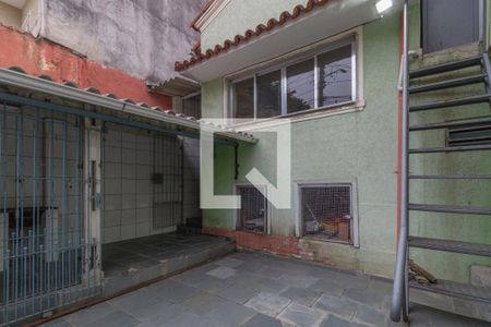 Casa à venda com 200m², 3 quartos e 2 vagas Casa à venda com 200m², 3 quartos e 2 vagasGaragem