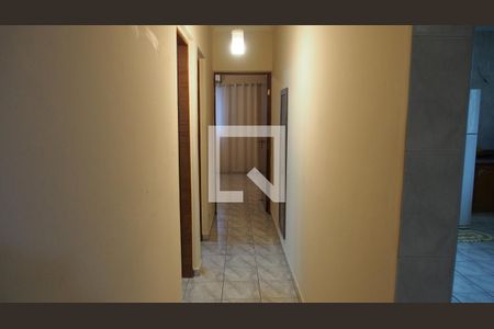 Casa à venda com 205m², 2 quartos e 1 vagaCorredor