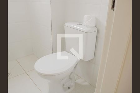 Banheiro de apartamento para alugar com 1 quarto, 72m² em Vila Mazzei, São Paulo