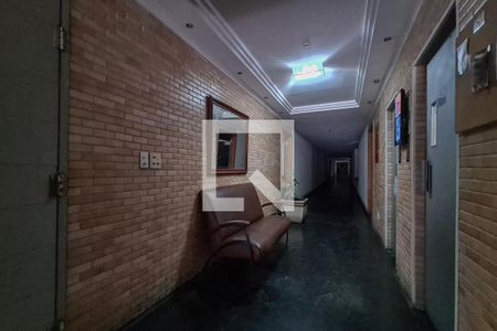 Apartamento à venda com 160m², 3 quartos e 2 vagas Apartamento à venda com 160m², 3 quartos e 2 vagasHall social