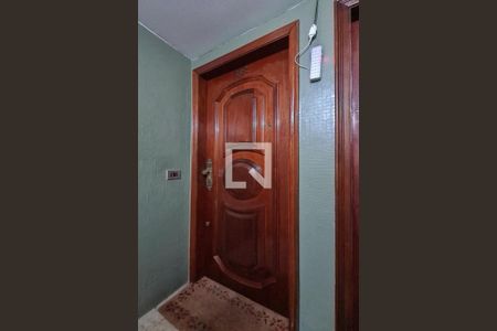 Apartamento à venda com 160m², 3 quartos e 2 vagas Apartamento à venda com 160m², 3 quartos e 2 vagasEntrada