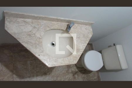 Apartamento à venda com 102m², 3 quartos e 2 vagasBanheiro