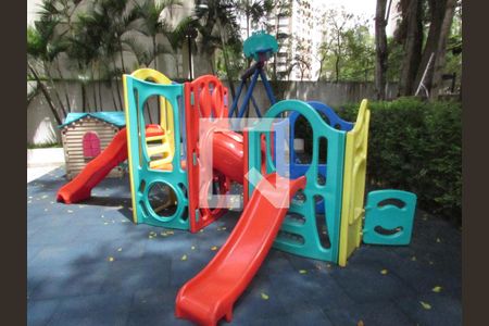Apartamento à venda com 102m², 3 quartos e 2 vagasÁrea comum - Playground