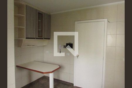 Apartamento à venda com 102m², 3 quartos e 2 vagasCozinha