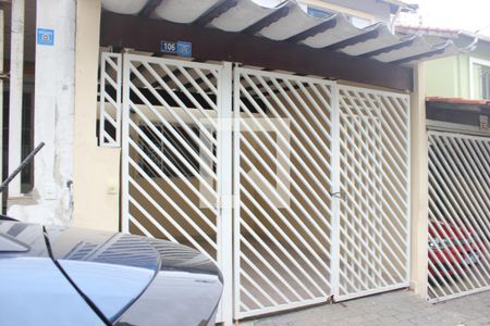 Casa à venda com 164m², 4 quartos e 1 vagaFachada