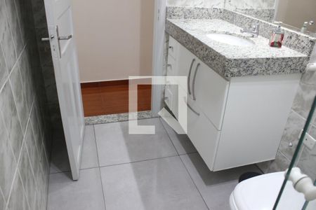 Casa à venda com 164m², 4 quartos e 1 vagaBanheiro do quarto 01