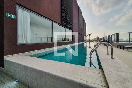 Apartamento à venda com 112m², 2 quartos e 2 vagas Apartamento à venda com 112m², 2 quartos e 2 vagasPiscina