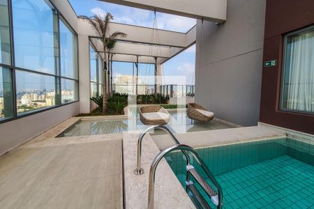 Apartamento à venda com 112m², 2 quartos e 2 vagas Apartamento à venda com 112m², 2 quartos e 2 vagasPiscina