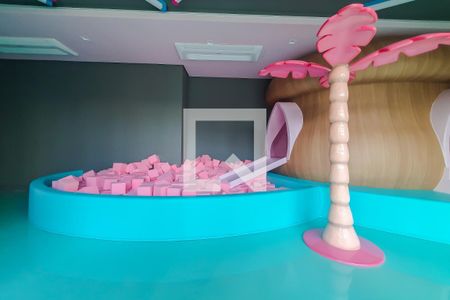 Apartamento à venda com 112m², 2 quartos e 2 vagas Apartamento à venda com 112m², 2 quartos e 2 vagasBrinquedoteca