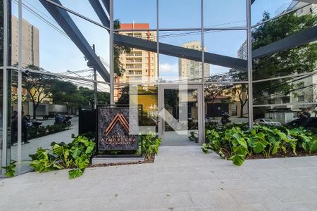 Apartamento à venda com 112m², 2 quartos e 2 vagas Apartamento à venda com 112m², 2 quartos e 2 vagasFachada e portaria