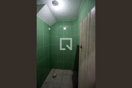 Casa para alugar com 300m², 2 quartos e 2 vagas Casa para alugar com 300m², 2 quartos e 2 vagasBanheiro / Social