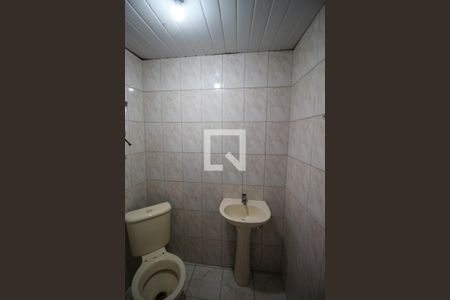 Casa para alugar com 300m², 2 quartos e 2 vagas Casa para alugar com 300m², 2 quartos e 2 vagasBanheiro de Serviço