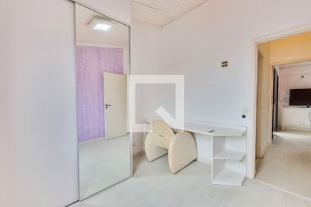 Casa de condomínio para alugar com 112m², 3 quartos e 1 vagaQuarto 1