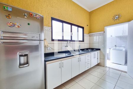 Casa de condomínio para alugar com 112m², 3 quartos e 1 vagaCozinha