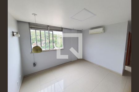 Sala de apartamento à venda com 2 quartos, 54m² em Santa Rosa, Niterói