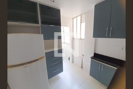 Apartamento à venda com 54m², 2 quartos e 1 vagaCozinha