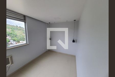 Quarto 1 de apartamento à venda com 2 quartos, 54m² em Santa Rosa, Niterói