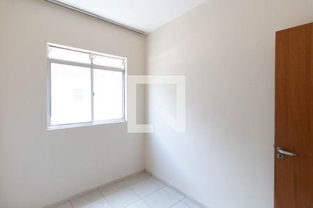 Quarto 2 de apartamento para alugar com 3 quartos, 120m² em Serrano, Belo Horizonte